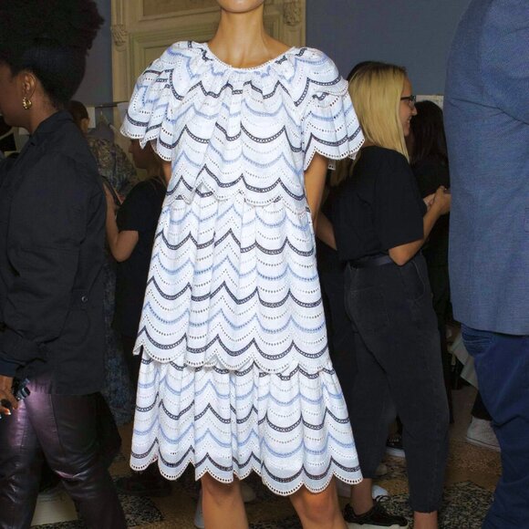 Luisa Beccaria Tiered Scalloped Dress IT 42 US 6 NWOT Milan Fashion Week - Picture 1 of 14